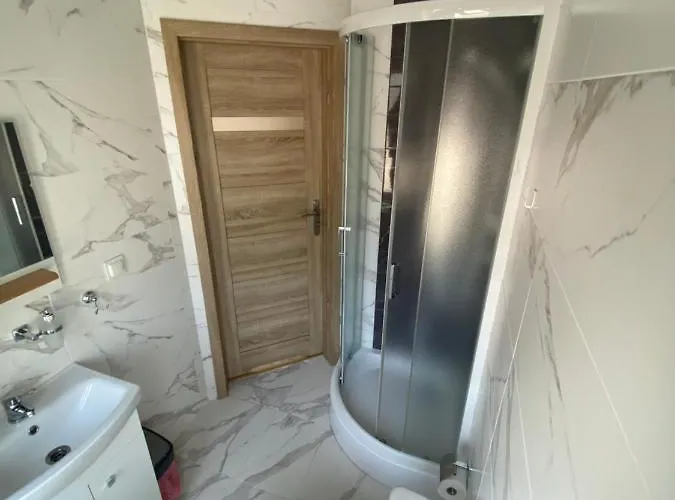 Anna Centrum-pokoje Przy Plazy Guest house 3*